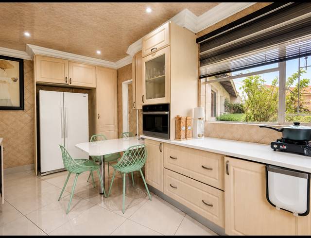 3 BEDROOM HOUSE FOR SALE IN THREE RIVERS EAST